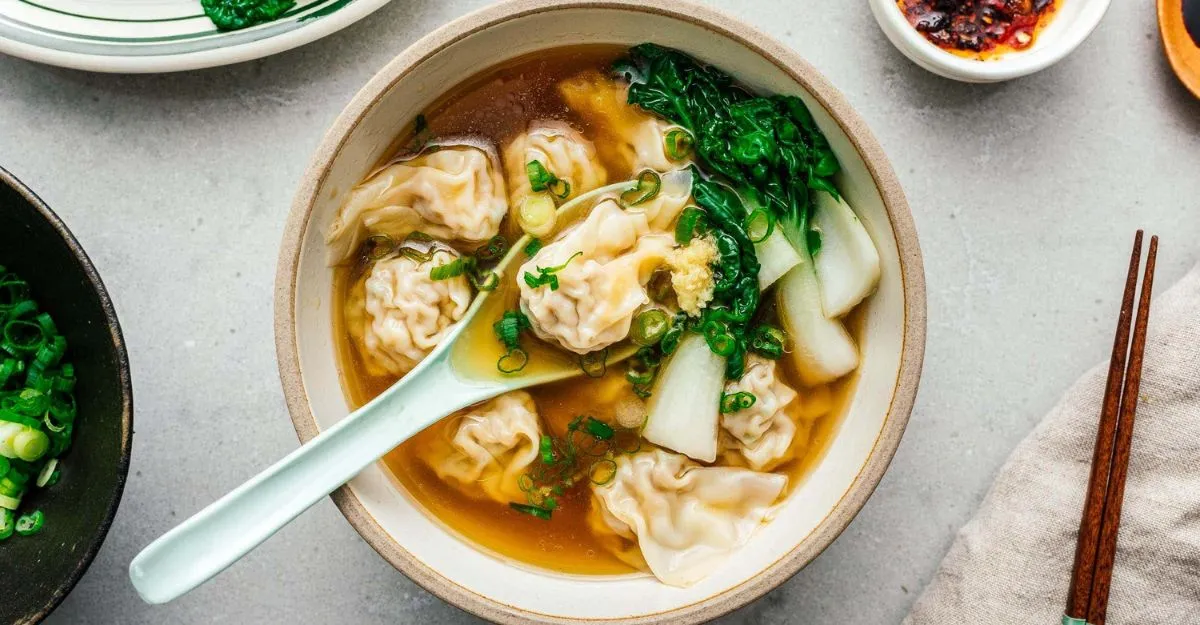 Wonton Soup Recipe (One-Pot)