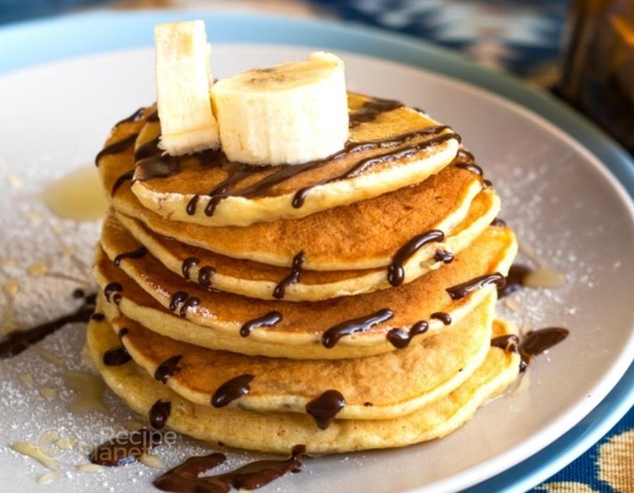 How to Store and Reheat Banana Pancakes