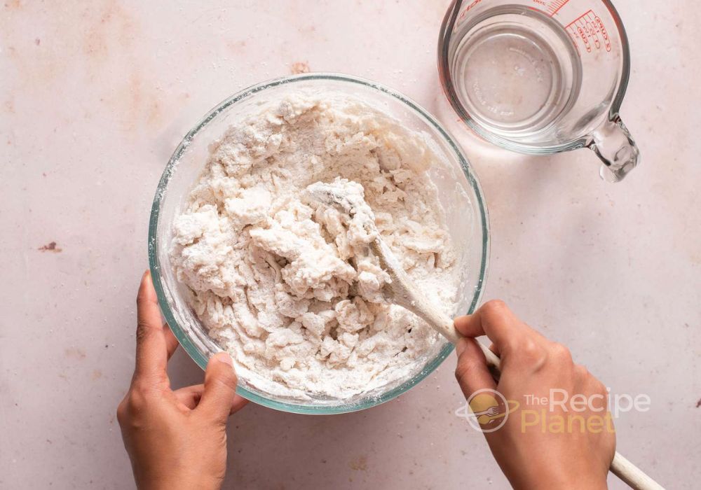 Mix flour and salt in a bowl. Mix flour and salt in a bowl.n