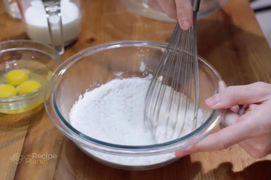 Whisk flour, baking powder, and salt in a bowl. (1) Whisk flour, baking powder, and salt in a bowl.