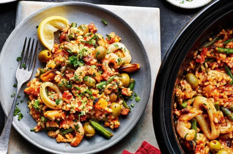 Slow-Cooker Paella Recipe